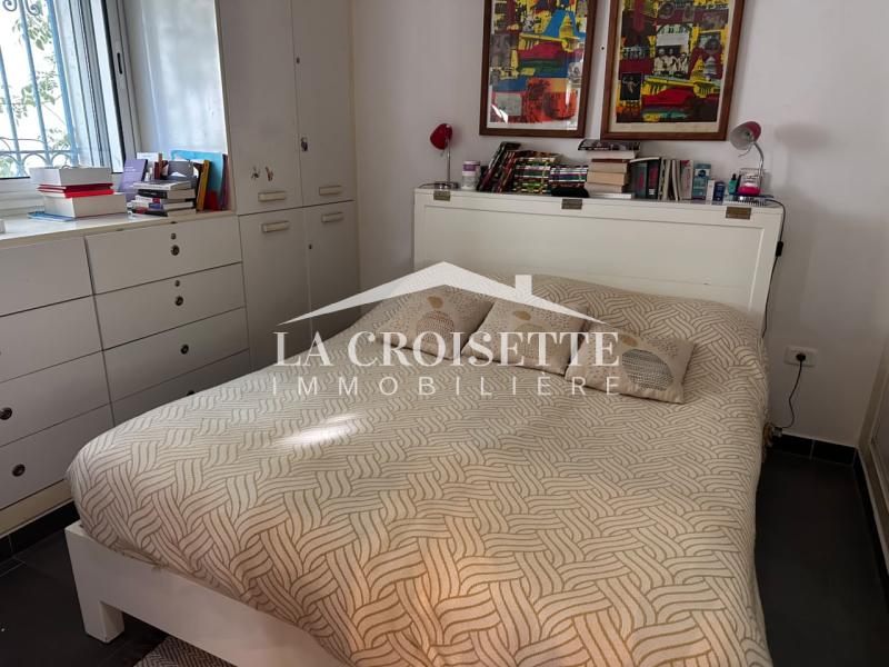 Etage de villa semi-meublé S+3 à La Marsa